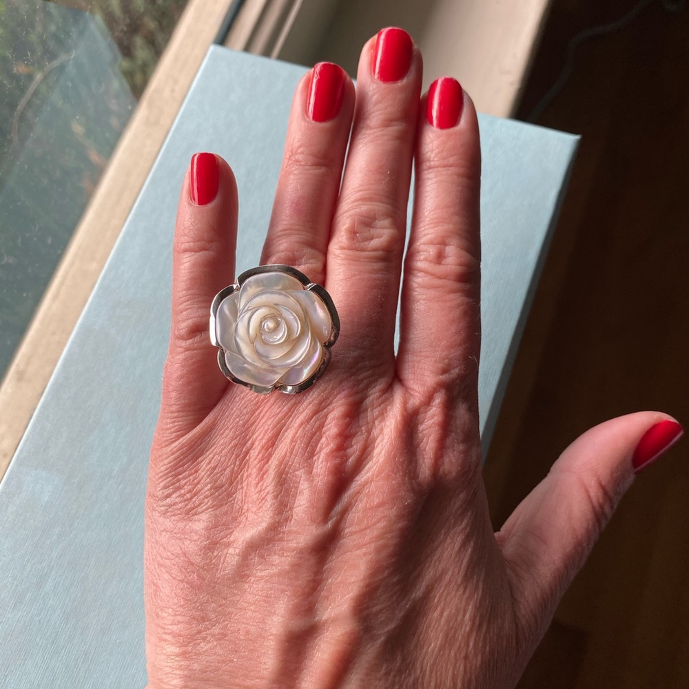 Mother of Pearl adjustable ring